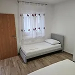 Διαμέρισμα Marijo Saric Ποντστράνα