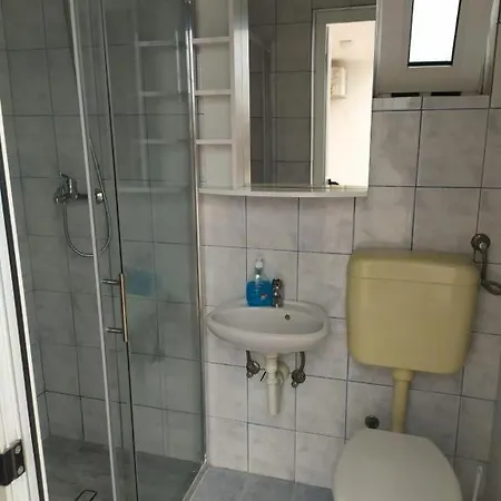 Apartment Marijo Saric Podstrana